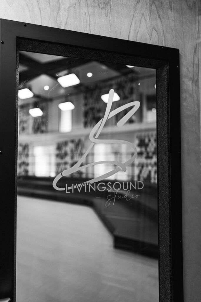 Central Church - Wave -7